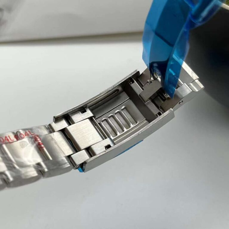 Vagabond with 12 Hour T Bezel